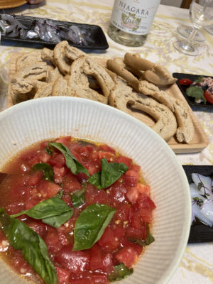 フリゼッラ　冷製トマトソース